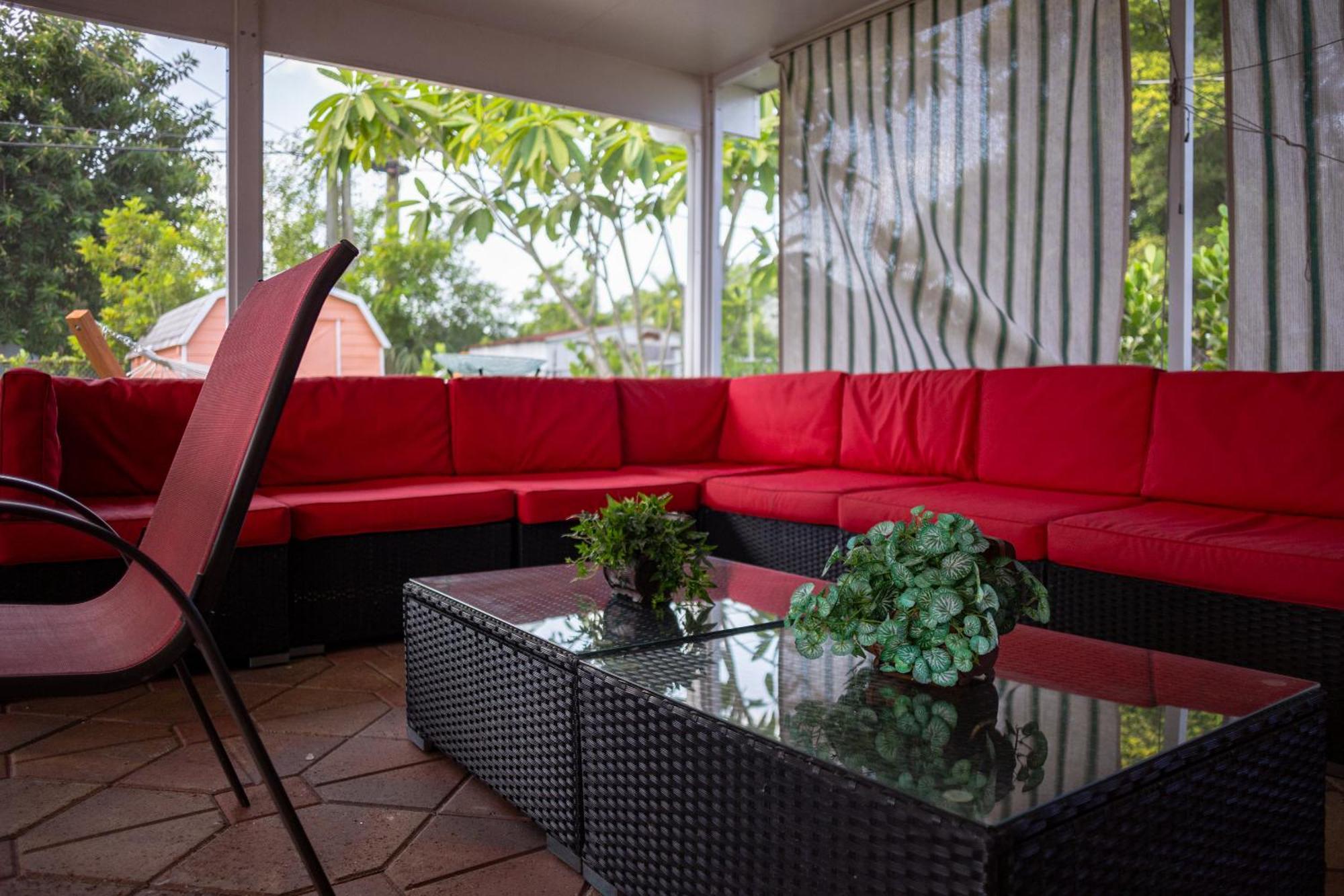 Comfy 3 Bedroom With Parking & Close To Everything Naples Exterior photo