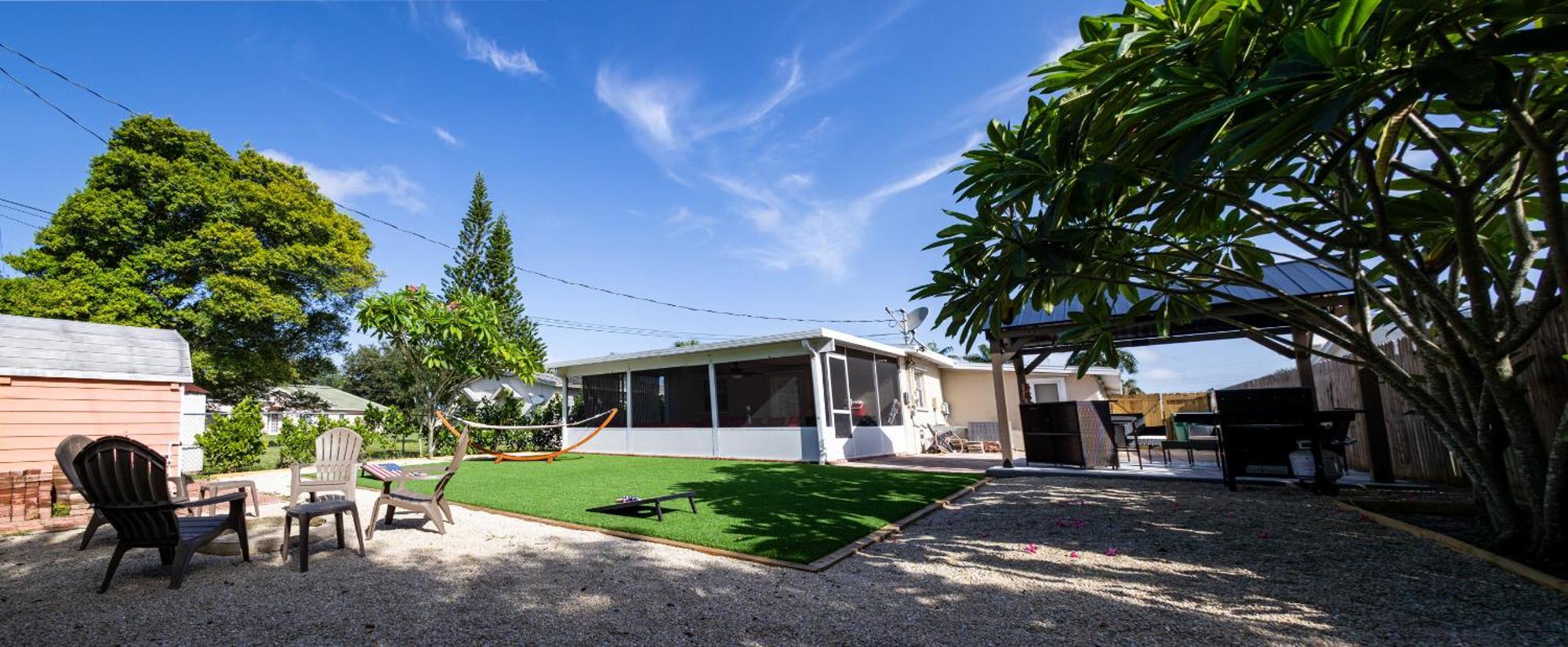 Comfy 3 Bedroom With Parking & Close To Everything Naples Exterior photo