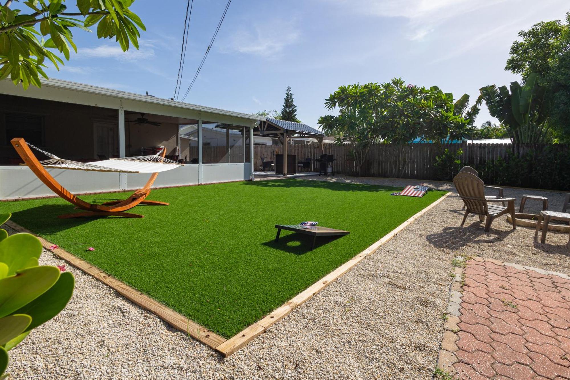 Comfy 3 Bedroom With Parking & Close To Everything Naples Exterior photo