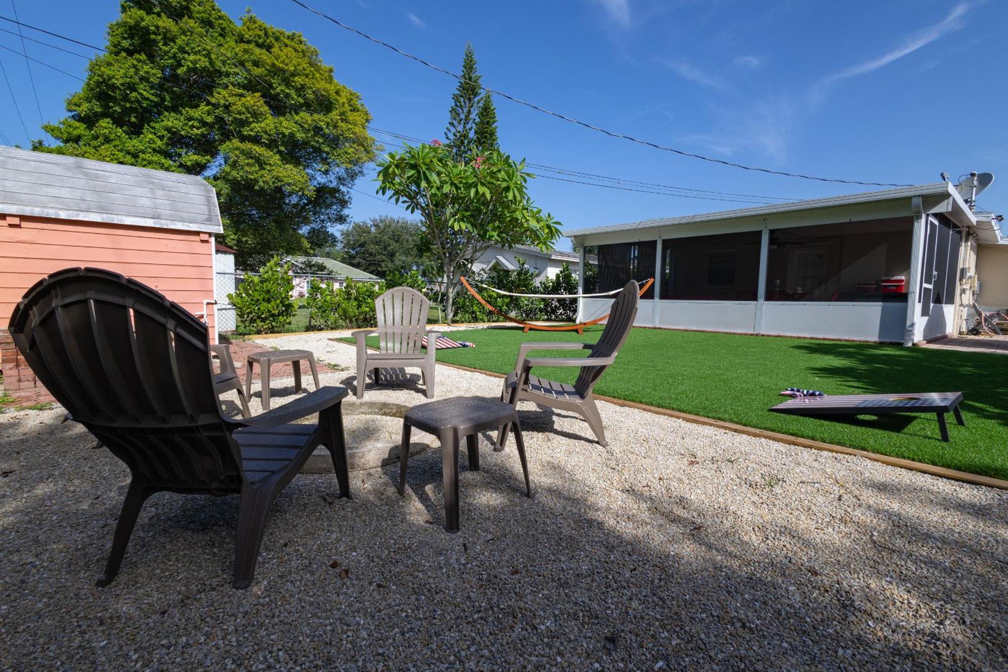 Comfy 3 Bedroom With Parking & Close To Everything Naples Exterior photo